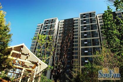 Ganz neues moebiliertes Appartment in Peking zu vermieten