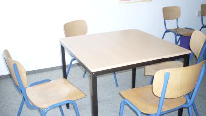 Geschäftsauflösung -Schränke, Stühle, Kopierer
