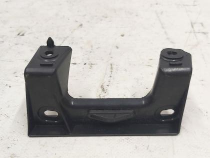 Rahmenhalterung der zweiten Reihe Tesla Modell 3 1549187-00-A