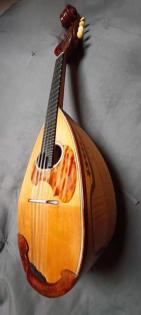 Mandolino-Sammler in hervorragendem Zustand