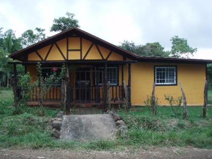Neues Haus in ruhiger Lage zwischen David und Boquete in Panama zu verkaufen !