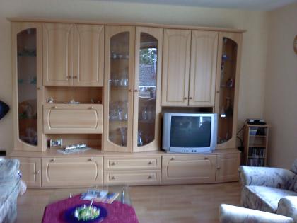 Wohnzimmerschrank