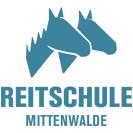 Ob jund oder alt, jeder Pferdefreund findet bei uns was Passendes