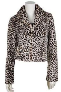 Exquisite Kurzjacke so richtig zum rein kuscheln und im angesagten Pariser Luxus