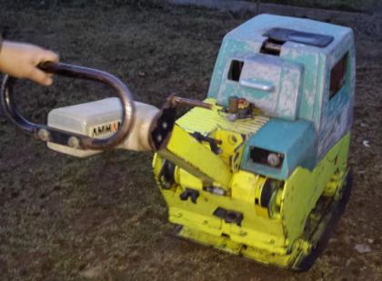 AVH 6030 AMMANN Rüttelplatte