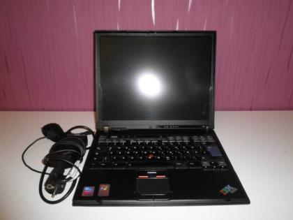 Lenovo/ IBM ThinkPad T42 Intel Centrino Ink. Windows XP