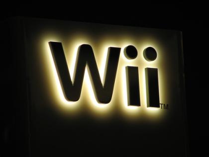 Wii neu  schwarz oder weiß   Spezialzubehör und 130 guten Gründen dabei 