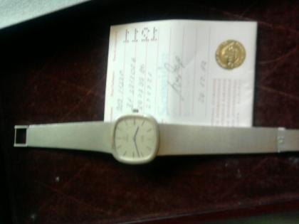 Sammlerstück:Omega Herrenarmbanduhr De Ville Quartz 1983 aus Weißgold zu verkauf
