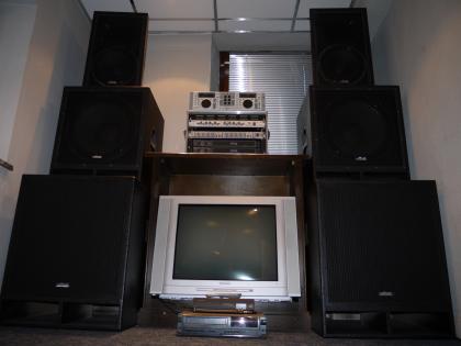 PA System komplett (Neuwertig) + Wohnzi. gepflegt (Nichtraucher)