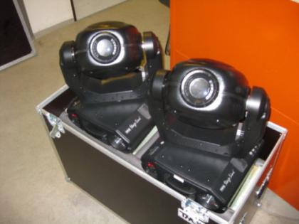 Moving Head Set IMG Stageline Twist 252 incl. Case