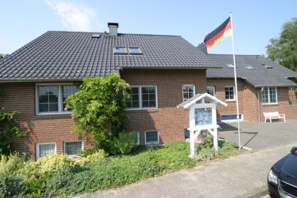 Cuxhaven: Moderne Ferienwohnungen für 1 bis 6 Personen in unmittelbarer Strandnä