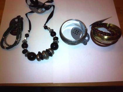 Modeschmuck aktuelle Kollektion2021/2011 