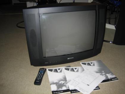 Philips Modell 25PT7106/12 Farbfernseher mit Videotext (63 cm)