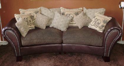 Big Sofa - Mega Sofa - im Kolonialstil