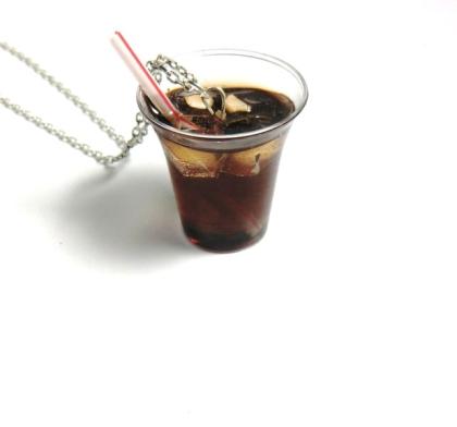 Cola Glas Kette