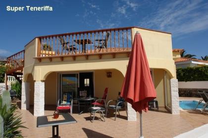 Villa Paganini auf der Sonneninsel Teneriffa mit Pool für 6 Personen