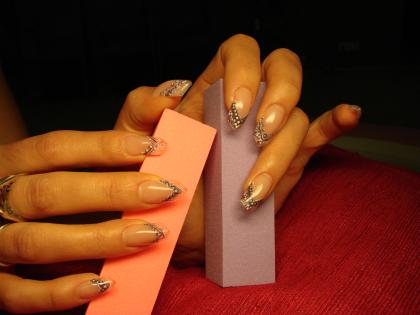 Ausbildung Schulung zur Nageldesignerin in Bruchsal, Karlsruhe, Pforzheim