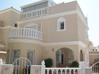Luxusobjekt freistehend in ruhiger exclusiver Anlage