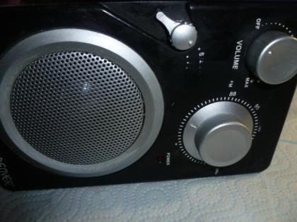 Tragbares Radio von Denver Nr.93