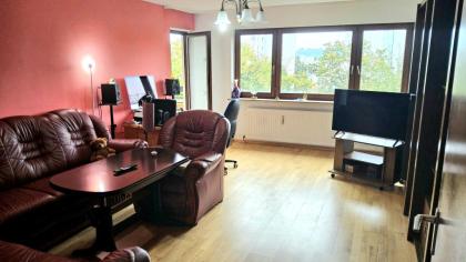 Verk.Großzügige 4 Zi.Wohnung, Tiefgarage, Lift, 2 Balkone 71634 LB