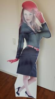 Air Berlin Stewardess in Lebensgröße