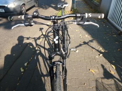 (127) 27 Gang Gabel gefedert 28 Zoll Rh 62 Alu-Rahmen