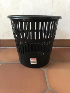 Papierkorb, Abfallbehälter