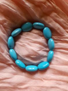 Schmuck: Armband aus elf echten Türkisen