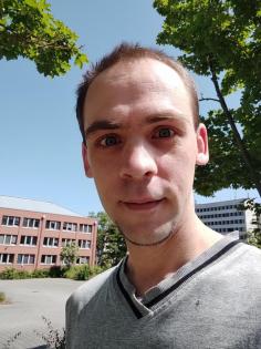 Kontaktfreudige Ehefrau gesucht