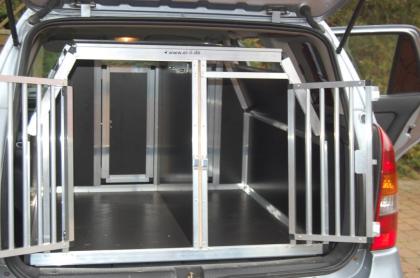 Top neuwertige handgefertigte große Alu Hundebox!!!