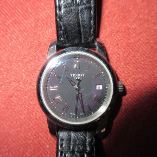 Schweizer Damen Armbanduhr