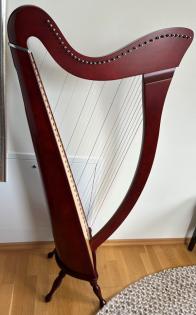 Camac Hermine Haken-Harfe (Mahagoni) 34 Saiten - mit Herstellergarantie bis 16.0