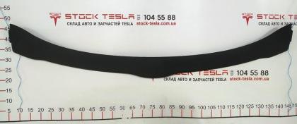 Montageplatte Windschutzscheibenabweiser (massives Netz) Tesla Modell 3 1083390-