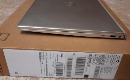 Notebook DELL Inspiron 15 AMD 5000 Series 5505 + Zub.