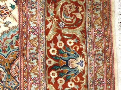 Orientteppich Isfahan mit Seide antik 285x185. T130