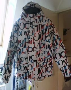 BILLABONG Caltyr Designer Wind u. Regenjacke Gr. 16 (165-170) Neu Damen u. Herre