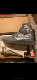 Nike Flystepper, Silber, Größe 46, Neu, OVP, ungetragen