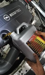 POLYTRON 15W40 Semisynthetisch Motoröl - Ölwechselintervall 25.000 km