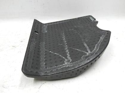 Beifahrer-Teppichfußstütze (Styropor) Tesla Modell 3 1127284-00-D
