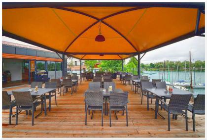 Pavillon Dubai Stahl personalisierte Farben professionell Zelt neu 7x7