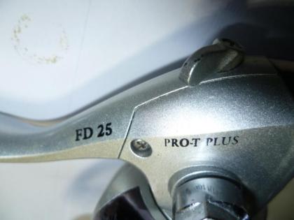 Angelrolle von Sänger Pro-1 Plus FD 25 Nr. 11 .