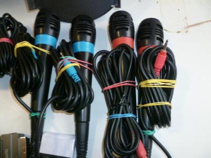 PS 2 Teile, Mikrofone, Camara, Steuerung , USW Nr. 90