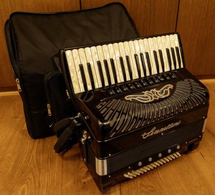 Serenellini Piano-Akkordeon Imperator IV 96 mit Cassotto fast neu!