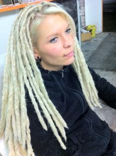 Professionelle & natürliche Dreadlocks Erstellung, Dreadpflege und Dreadverlänge