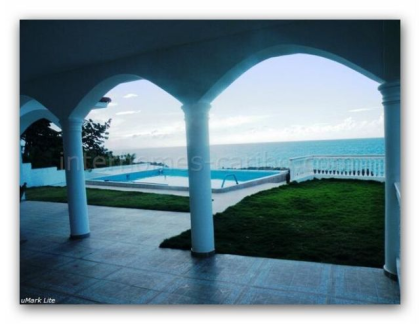 Dominikanische republik: Sosua: Zweigeschossige Villa mit 450 m2 