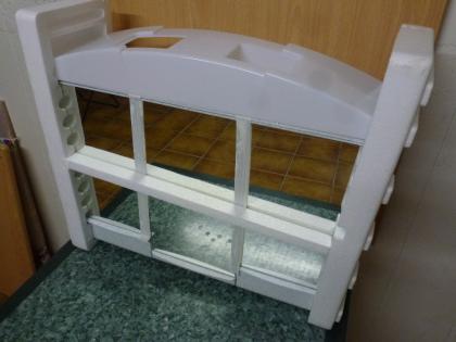 WAND-SPIEGELSCHRANK 