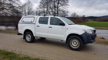 Toyota Hilux 2,5L 144 PS, 4x4, Hardtop, Dachträger, AHK, Getriebeschaden aber fa