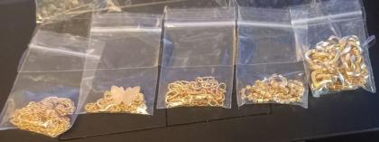 5-teiliges Goldenes Fußkettchen-Set. NEU !