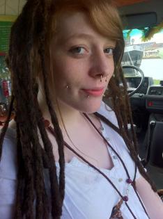 Professionelle Dreadlocks, Dreadpflege und Dreadverlängerung
