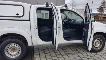 Toyota Hilux 2,5L 144 PS, 4x4, Hardtop, Dachträger, AHK, Getriebeschaden aber fa